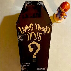 Series 35 20th Anniversary Series Mystery Doll Mezco Toyz